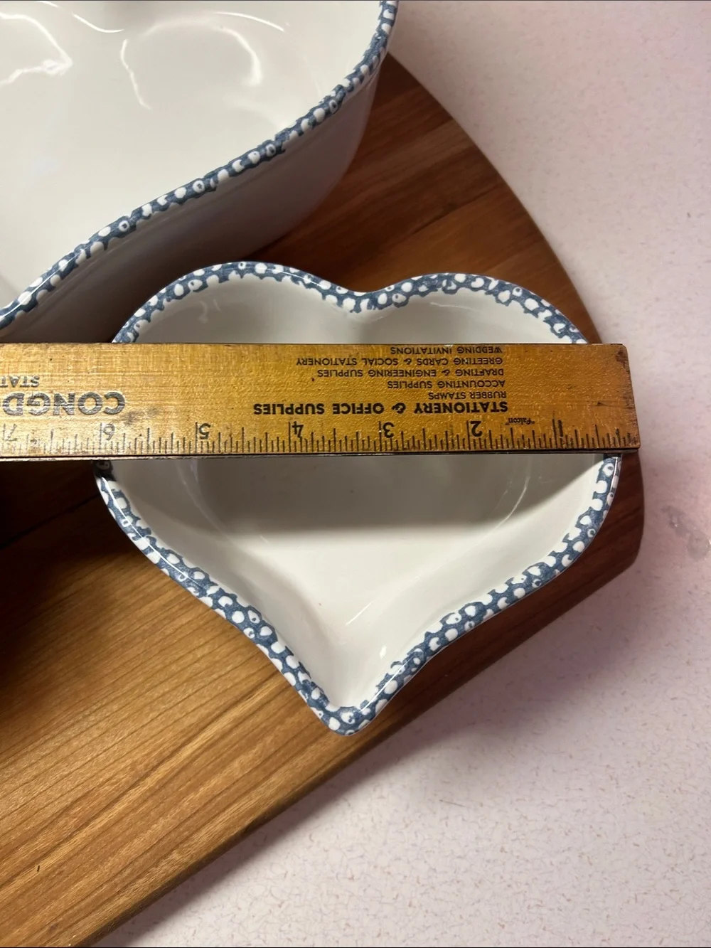 White and blue sponge ware set of 3 Heart-Shaped Ceramic Bowls